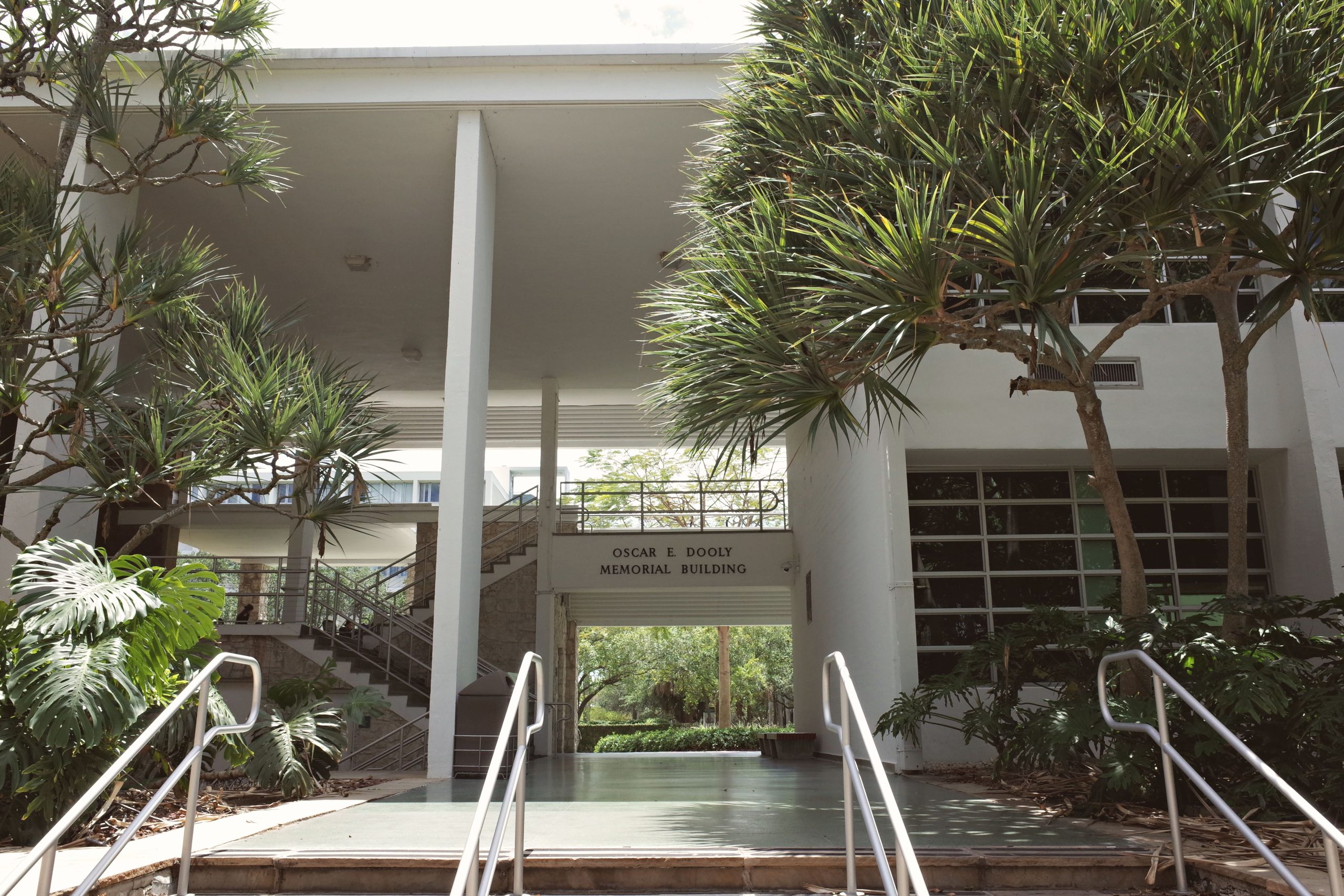 Live-in career nanny with children in Miami private household — Elite Household HR